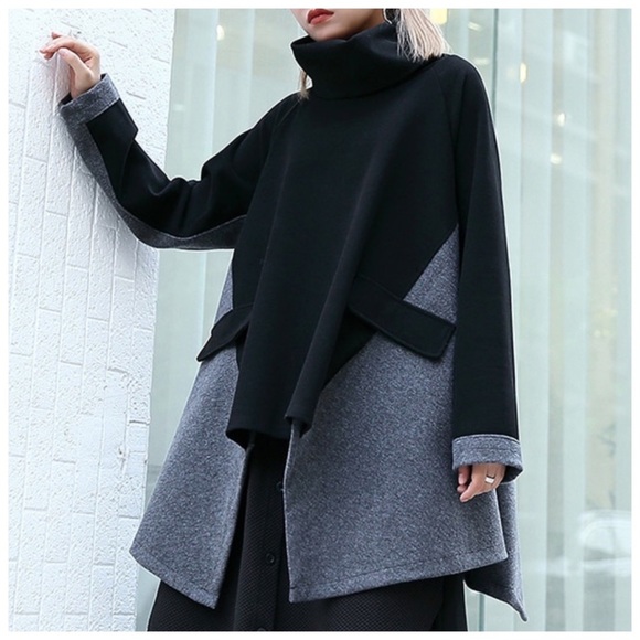 Tops - Black & Gray Oversize Flowing Turtleneck Top